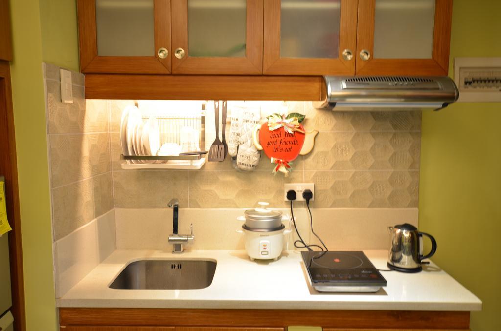 A Homey Place At Adriatico Manila Exteriör bild